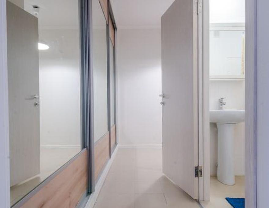 Квартира на сутки в Минске на проспекте Победителей, 43 коридор