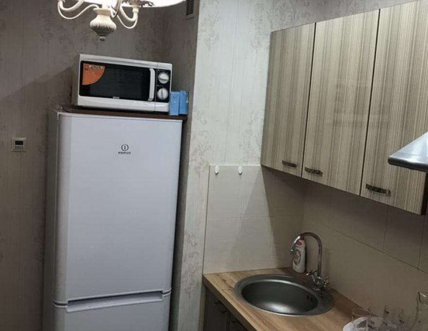 Квартира на сутки в Минске возле метро Кунцевщина кухня