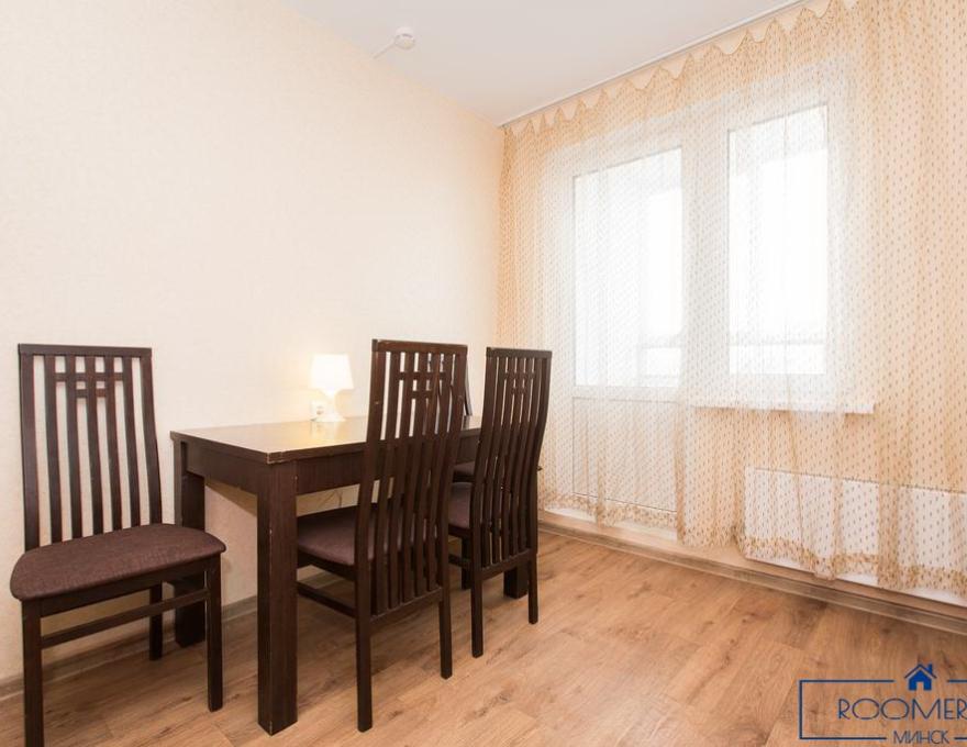 Однокомнатная квартира в Минске на Партизанском проспекте кухня