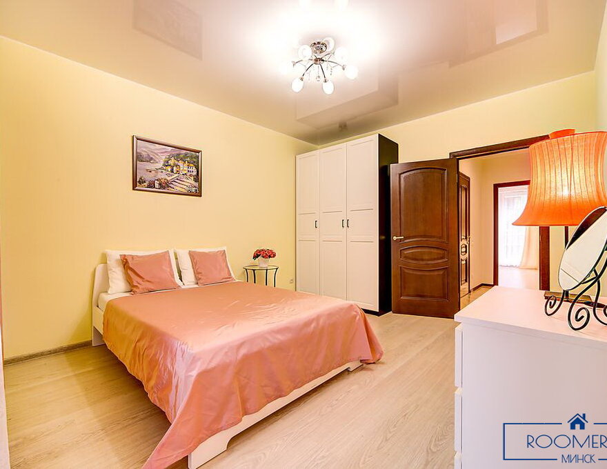 Квартира на сутки в Минске на улице Московская, 7 спальня