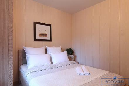 Двухкомнатная квартира на сутки в Минске на Ольшевского спальня