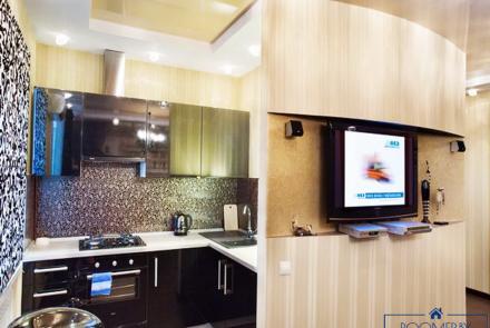 Квартира на сутки в Минске на проспекте Победителей, 53 кухня