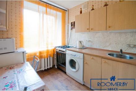 Квартира на сутки в Минске на проспекте Победителей, 43 кухня