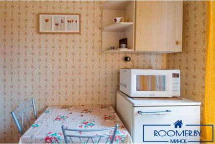 Квартира на сутки в Минске на проспекте Победителей, 43 кухня