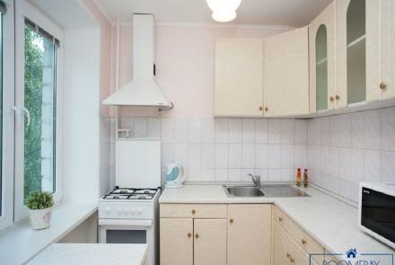 Квартира на сутки в Минске на улице Мельникайте, 16 кухня