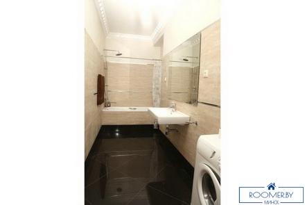 Квартира на сутки в Минске на улице Романовская Слобода, 16 ванная комната