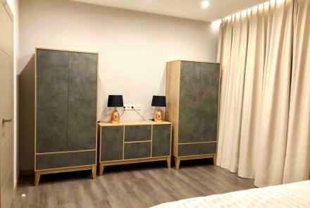 Четырехкомнатная квартира на сутки Минск Сторожевская, 6 спальня