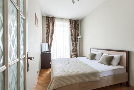 Четырехкомнатная квартира на сутки Минск Сторожевская, 8 спальня