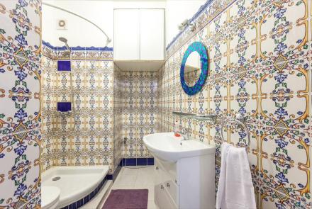 Четырехкомнатная квартира на сутки Минск Сторожевская, 8 ванна