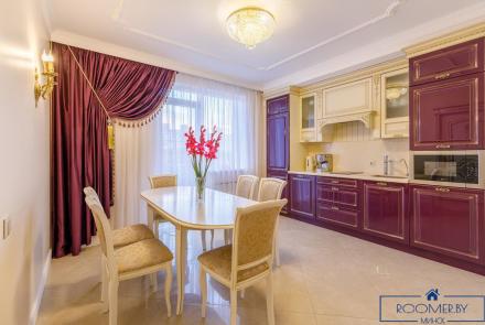 Квартира на сутки в Минске возле метро Немига кухня