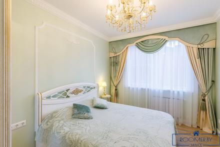 Квартира на сутки в Минске возле метро Немига спальня