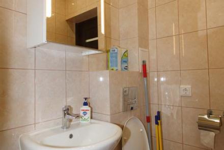 Двухкомнатная квартира на сутки Минск Димитрова ванна