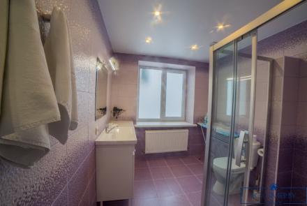 Двухкомнатная квартира на сутки Минск Тимирязева ванна