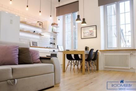 Квартира на сутки в Минске возле метро Немига гостиная