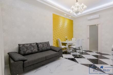 Квартира на сутки в Минске возле метро Немига гостиная