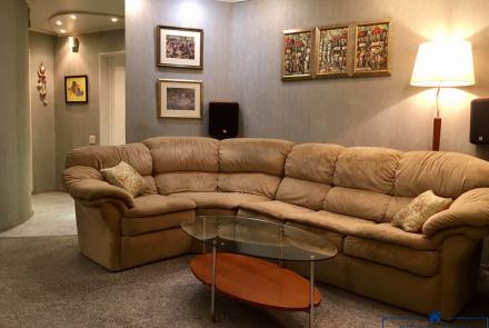 Двухкомнатная квартира в Минске на сутки Киселева гостиная