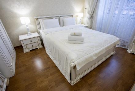 Трехкомнатная квартира на Ленина, 6 на сутки спальня