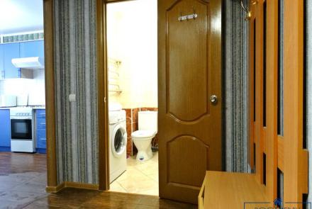 Однокомнатные апартаменты на сутки Минск Мельникайте коридор