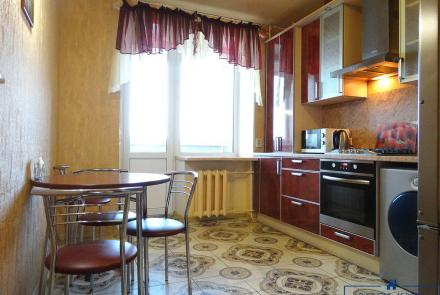 Однокомнатная квартира в Минске на сутки Заславская кухня