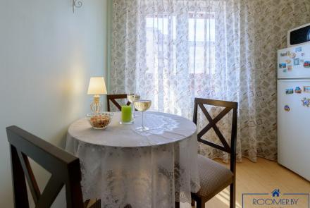 Однокомнатная квартира на сутки Минск Димитрова кухня