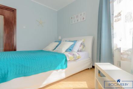 Однокомнатная квартира на сутки Минск Димитрова спальня