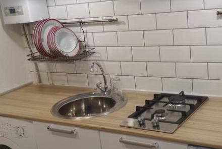 Однокомнатная квартира на сутки в Минске Купалы кухня