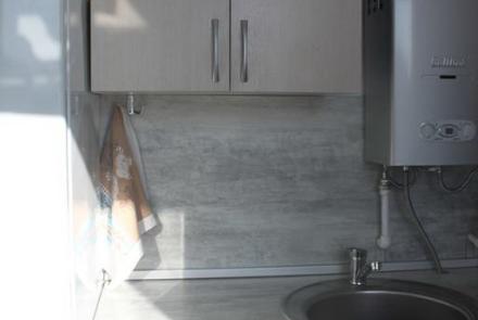 Однокомнатная квартира на сутки Машерова кухня