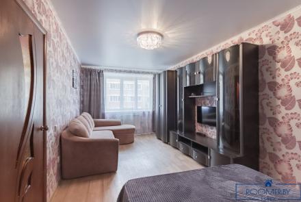 Однокомнатная квартира на сутки Минск Танка спальня