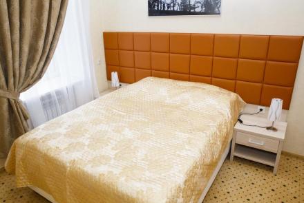 Квартира на сутки в Минске возле метро Немига спальня