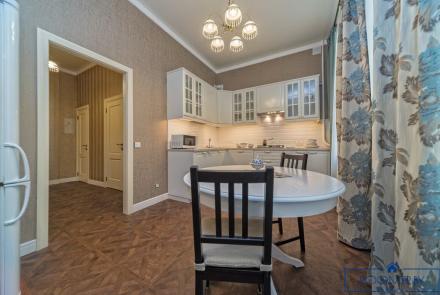 Квартира на сутки в Минске возле метро Немига кухня