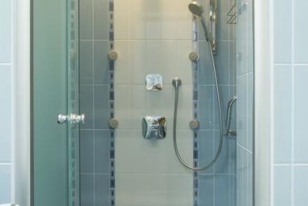 Квартира на сутки в Минске возле метро Немига ванна