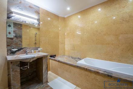 Однокомнатная квартира по адресу улица Комсомольская, 27 ванна