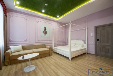 Однокомнатная квартира по адресу улица Комсомольская, 27 спальня