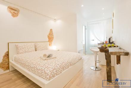 Квартира на сутки в Минске возле метро Купаловская спальня