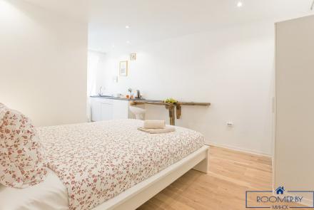 Квартира на сутки в Минске возле метро Купаловская спальня