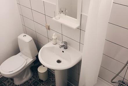 Квартира на сутки в Минске возле метро Молодежная ванна