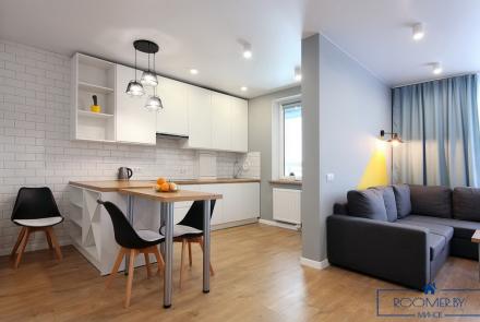 Квартира на сутки в минске по ул. Сторожевская, 8 кухня