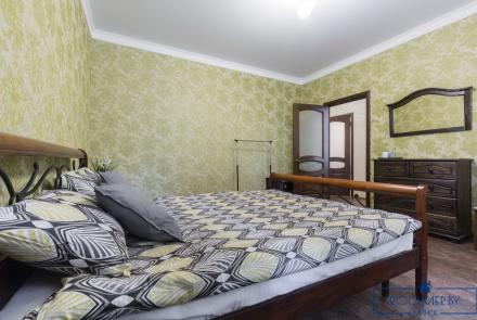 Квартира на сутки в Минске возле метро Купаловская спальня