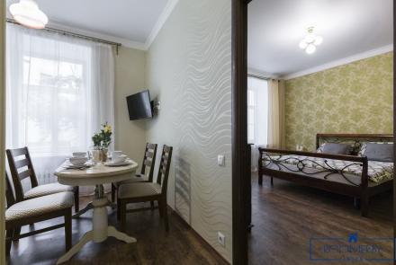 Квартира на сутки в Минске возле метро Купаловская спальня