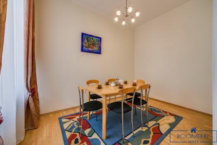 Квартира на сутки в Минске возле метро Немига кухня