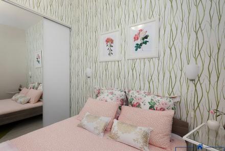 Квартира на сутки в Минске возле метро Немига спальня