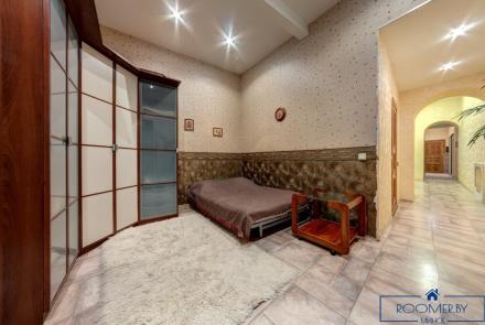 Квартира на сутки в Минске возле метро Купаловская спальня