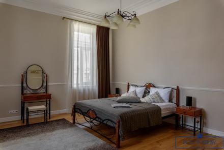 Квартира на сутки в Минске возле метро Немига спальня