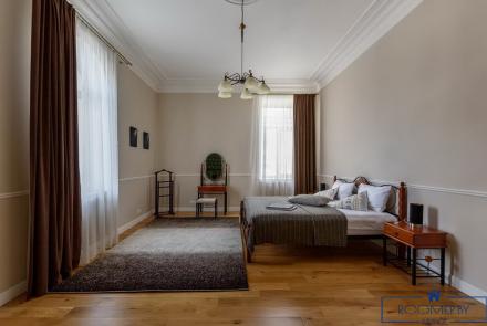 Квартира на сутки в Минске возле метро Немига спальня