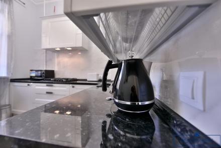 Квартира на сутки в Минске на улице Скрыганова, 4А кухня