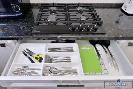 Квартира на сутки в Минске на улице Скрыганова, 4А кухня