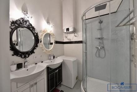 Квартира на сутки в Минске на улице Скрыганова, 4А ванная