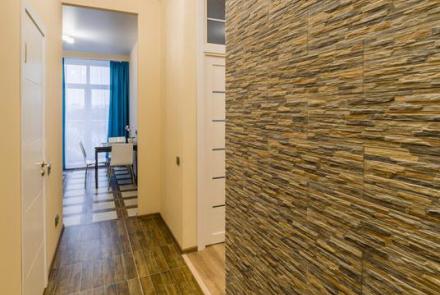 Двухкомнатная квартира на сутки в Минске на Ольшевского коридор