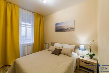 Двухкомнатная квартира на сутки в Минске на Ольшевского спальня