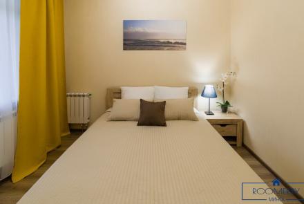 Двухкомнатная квартира на сутки в Минске на Ольшевского спальня